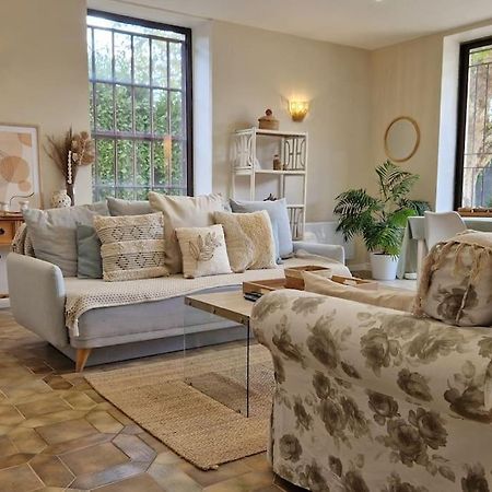 Le Champ Du Roy Apartment ชาส-ซูร์-โรน ภายนอก รูปภาพ